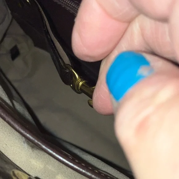 Brahmin Black and Brown Genuine Leather Croc Embossed Shoulder Bag 10” X 10” - Picture 14 of 16